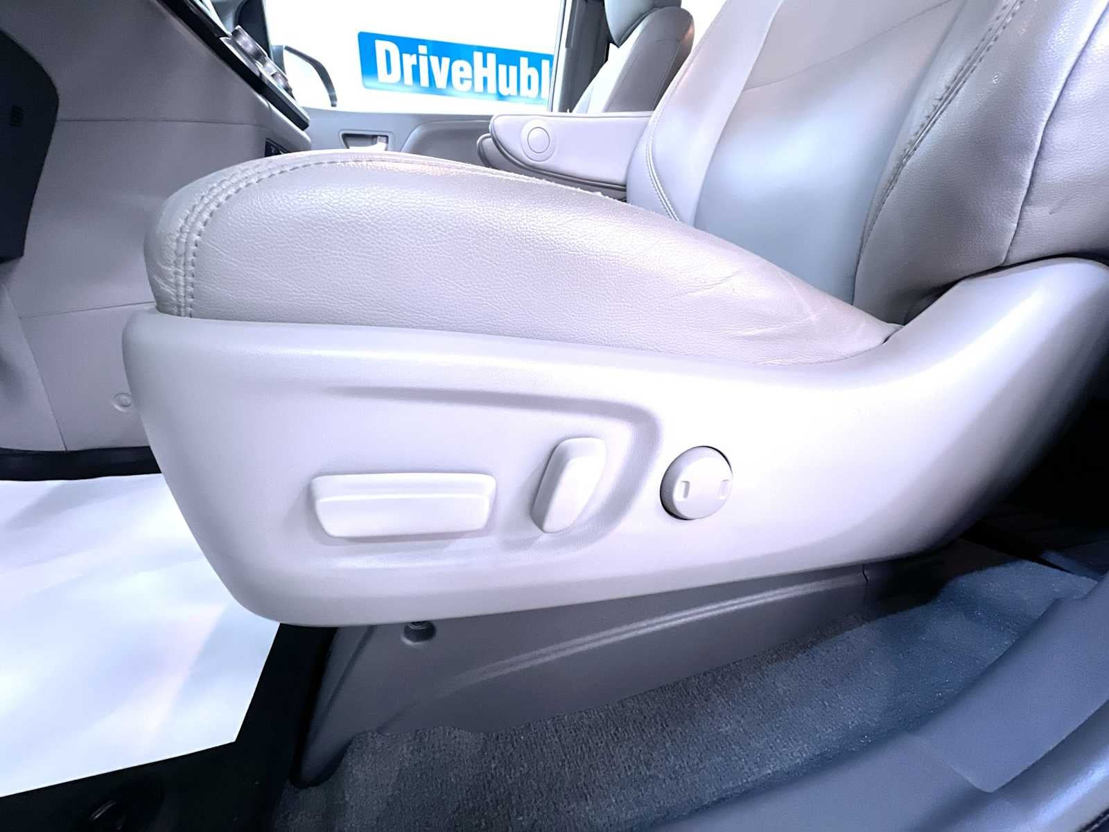 2019 Toyota Sienna XLE