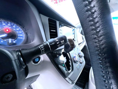 2019 Toyota Sienna XLE