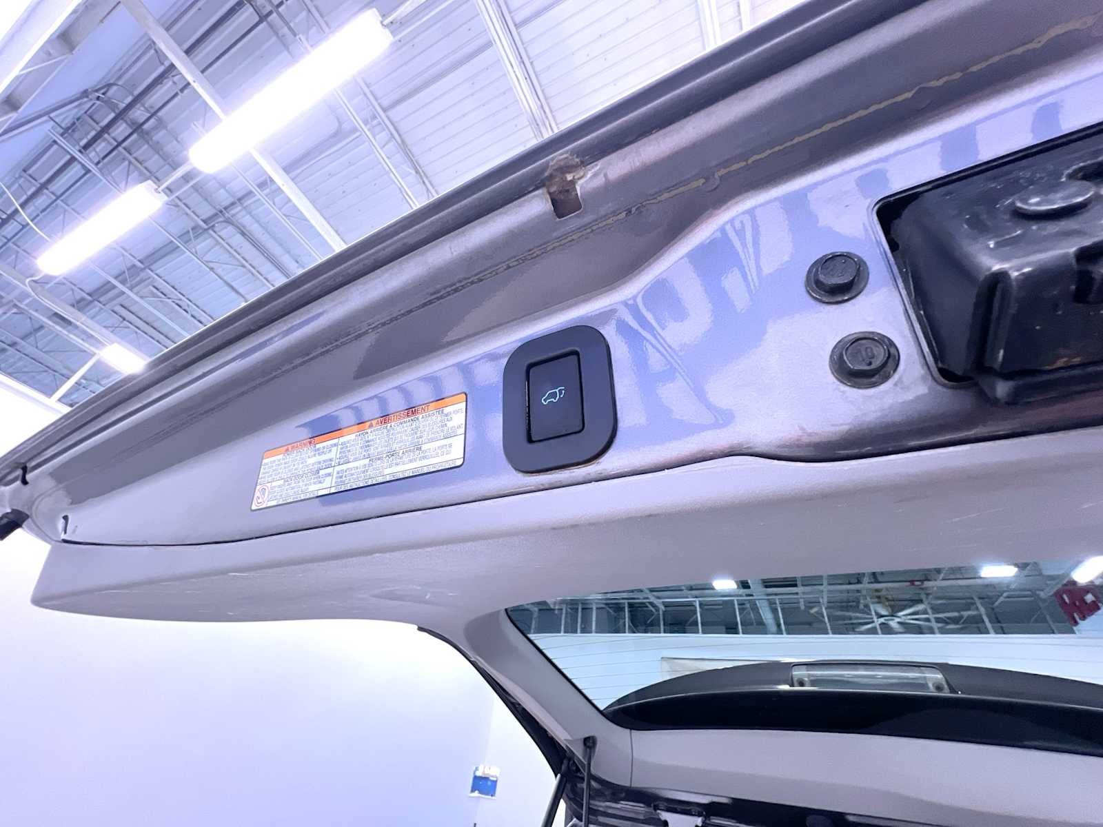 2017 Toyota Sienna XLE Auto Access Seat