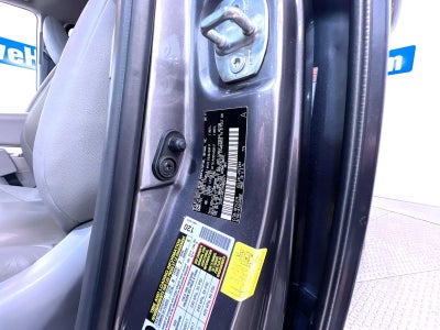 2017 Toyota Sienna XLE Auto Access Seat