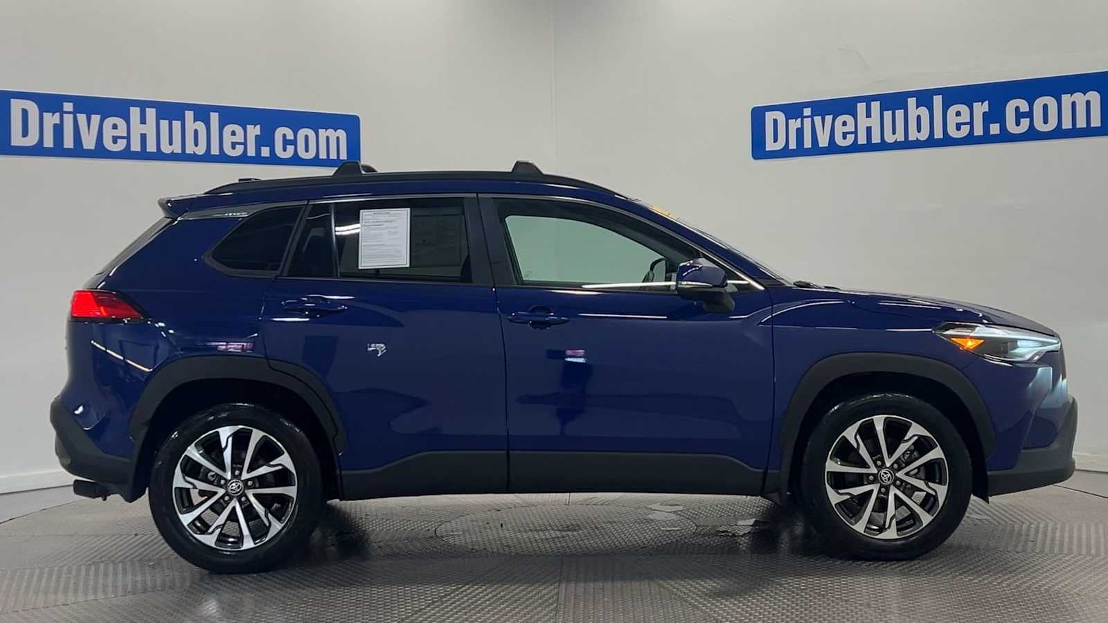 2022 Toyota Corolla Cross XLE