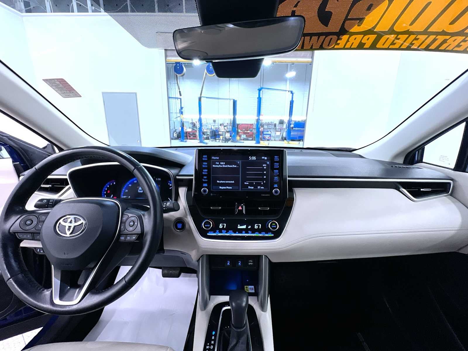 2022 Toyota Corolla Cross XLE
