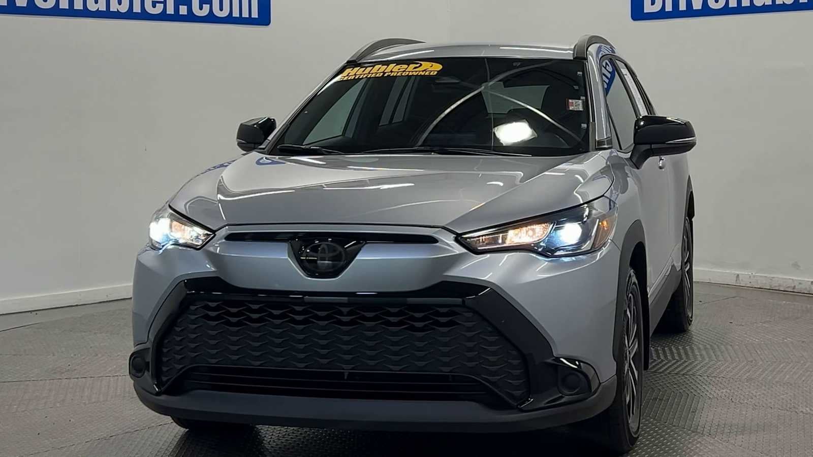 2025 Toyota Corolla Cross Hybrid SE