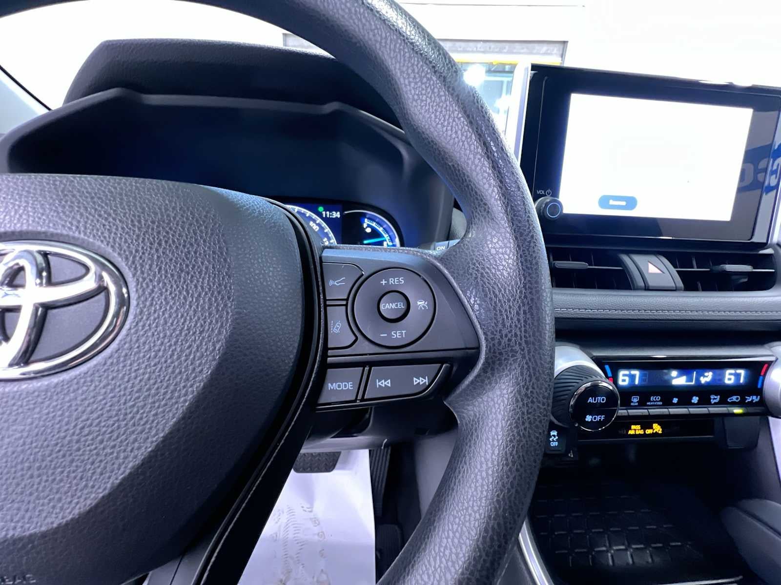 2023 Toyota RAV4 Hybrid XLE