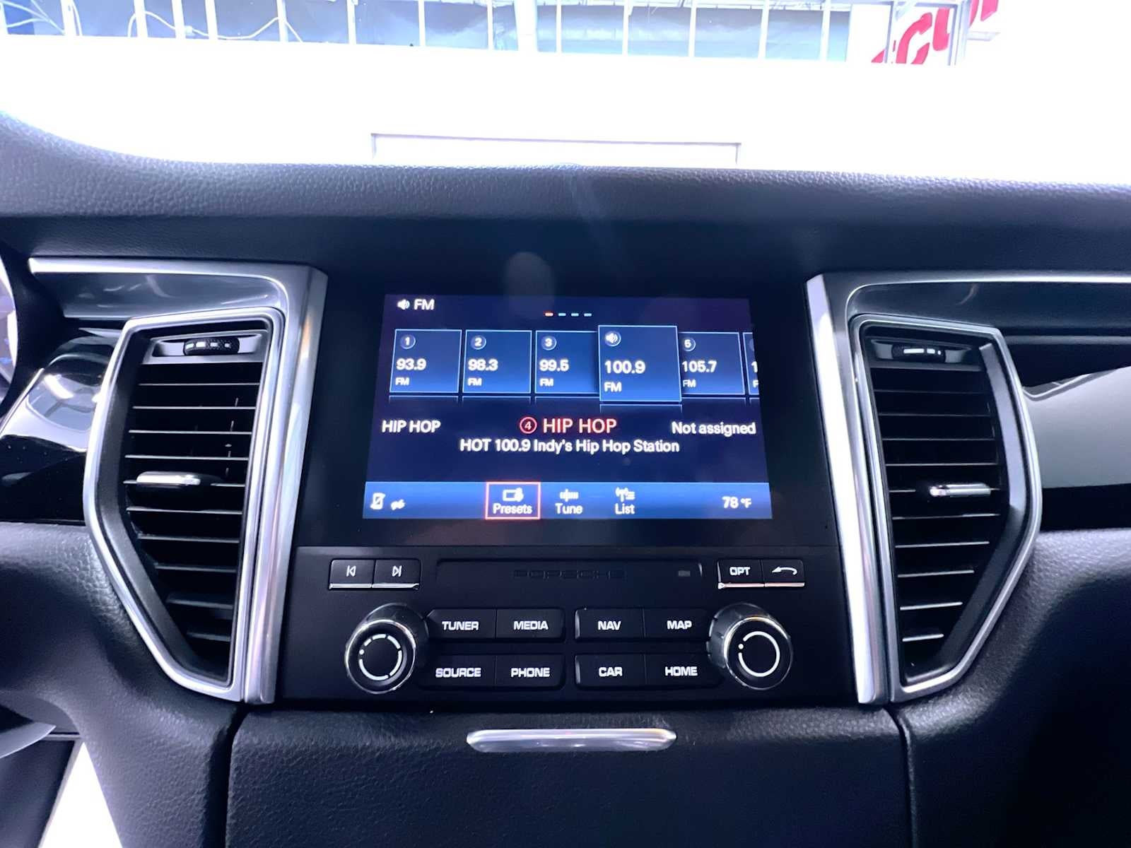 2018 Porsche Macan AWD
