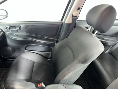 2003 Dodge Neon SXT
