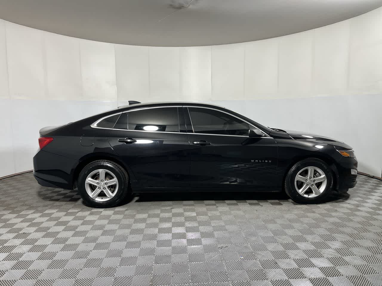 2021 Chevrolet Malibu LS