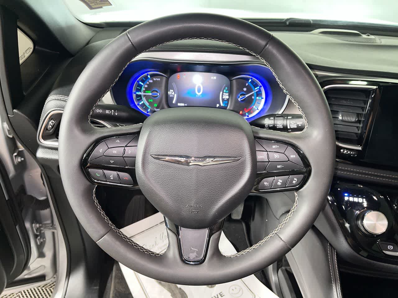 2024 Chrysler Pacifica Hybrid Premium S Appearance Pkg