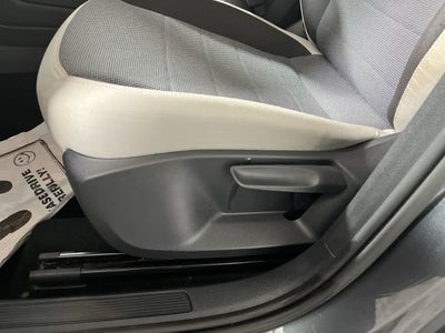 2025 Volkswagen Taos S