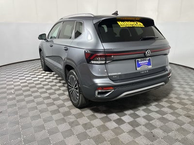 2025 Volkswagen Taos SE