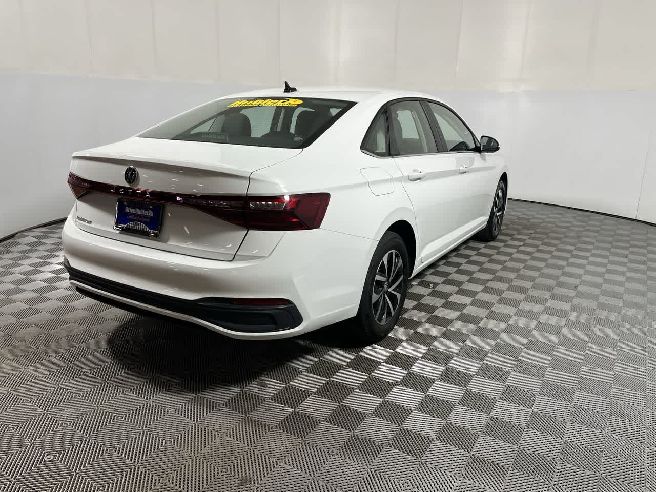 2025 Volkswagen Jetta S