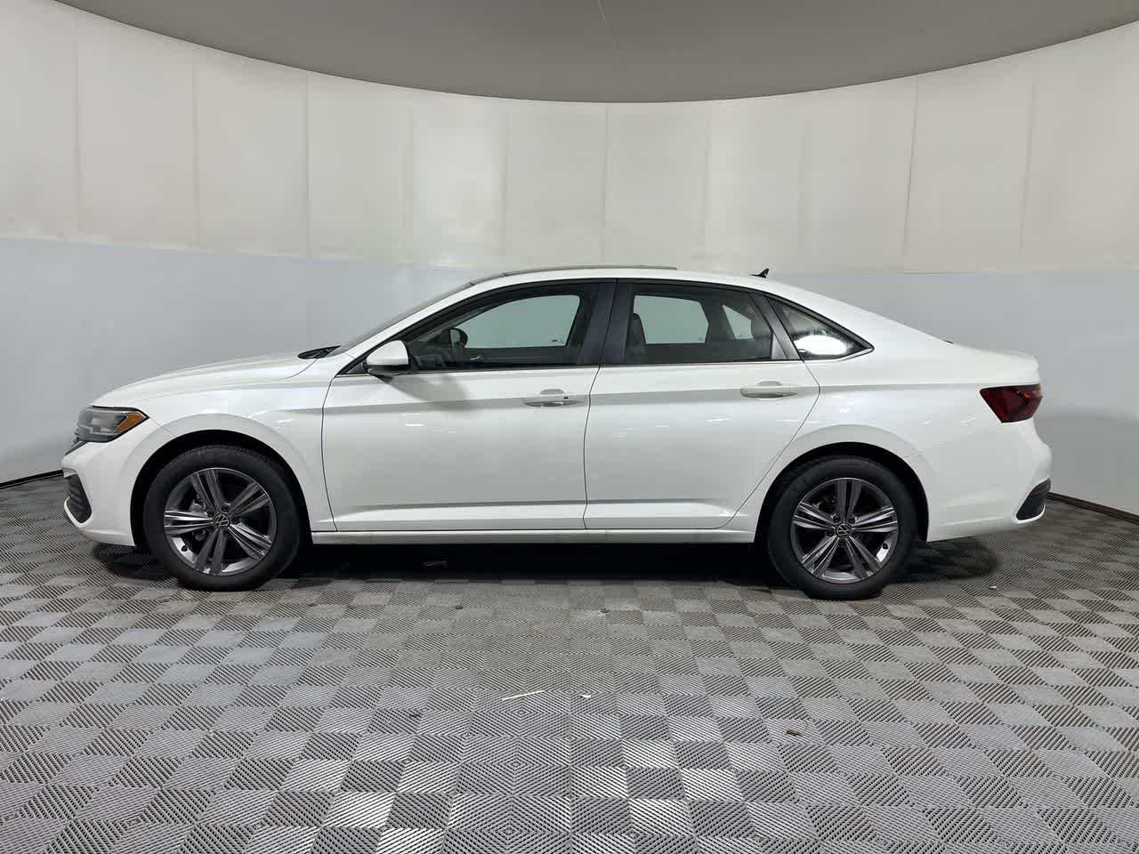 2023 Volkswagen Jetta SE