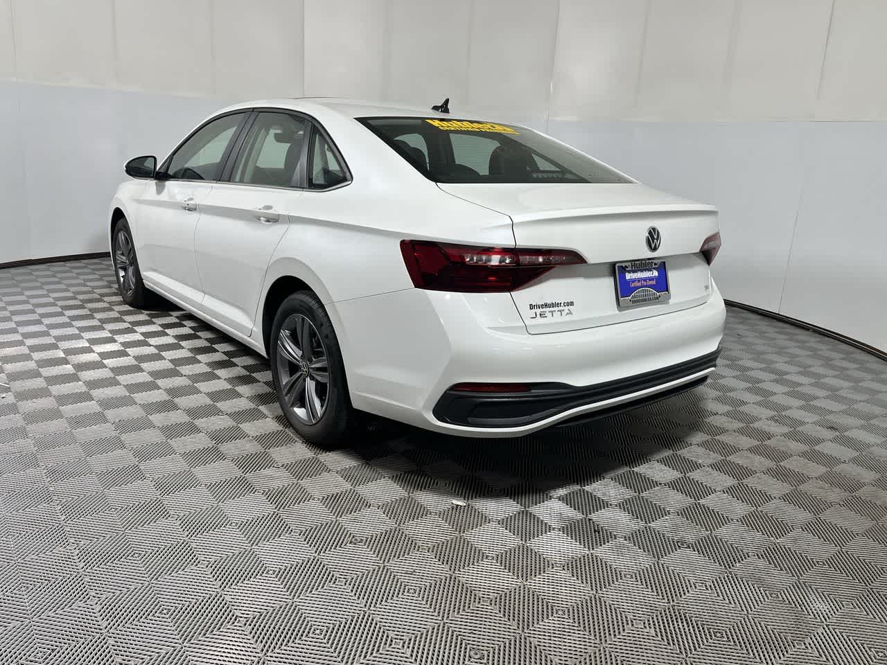 2023 Volkswagen Jetta SE