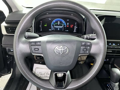 2025 Toyota Camry LE