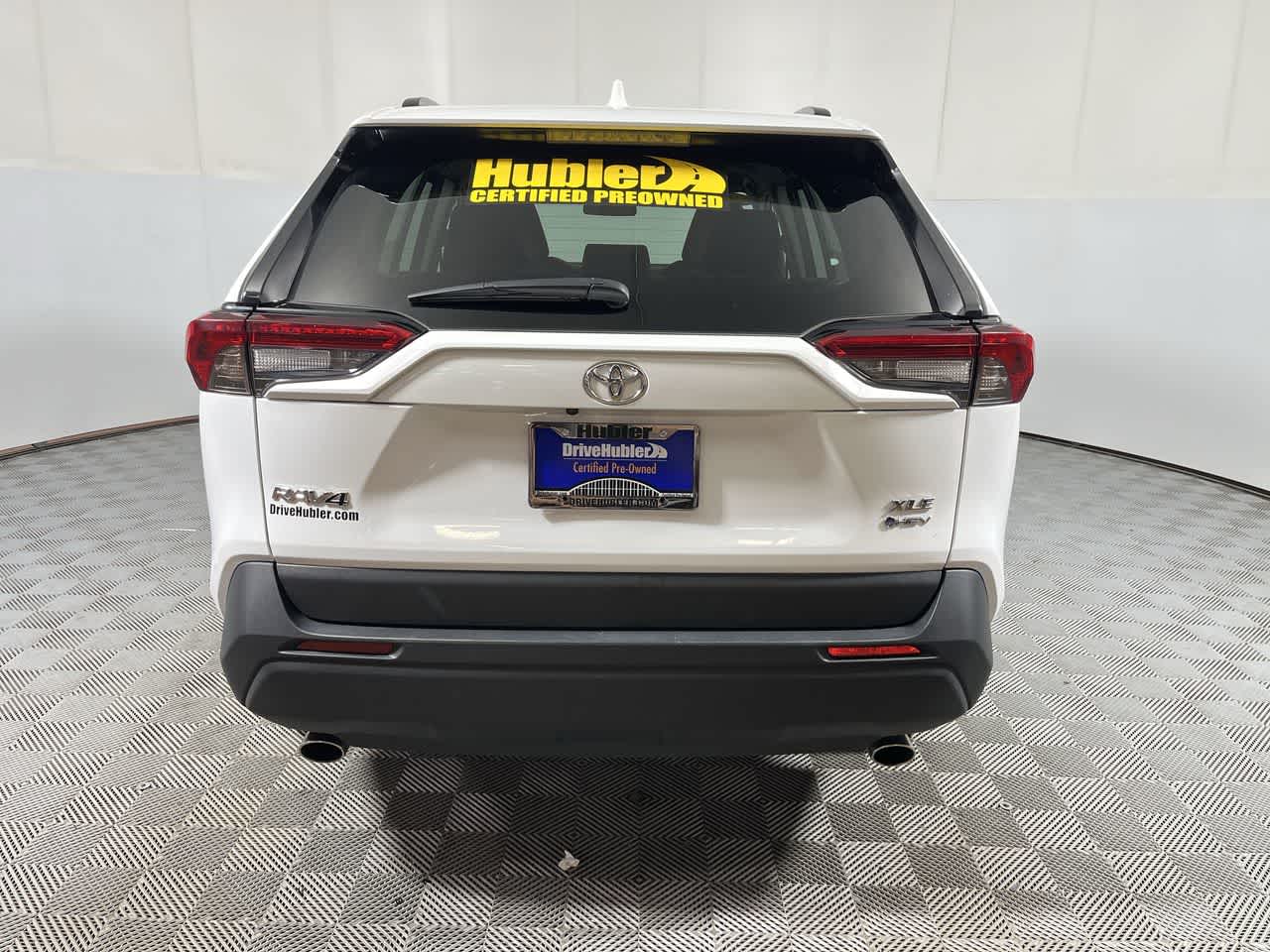2025 Toyota RAV4 Hybrid XLE