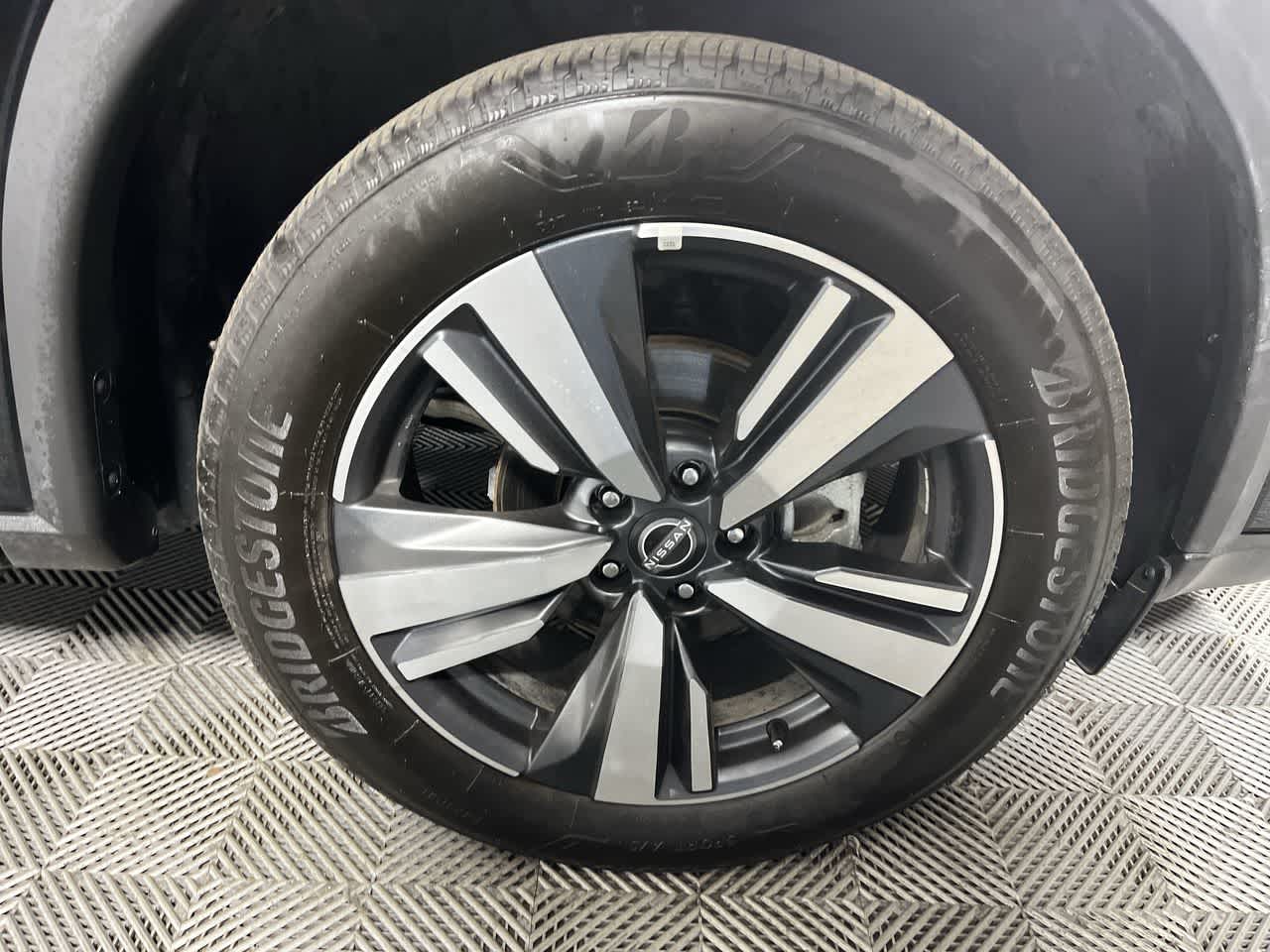 2026 Nissan Rogue SL