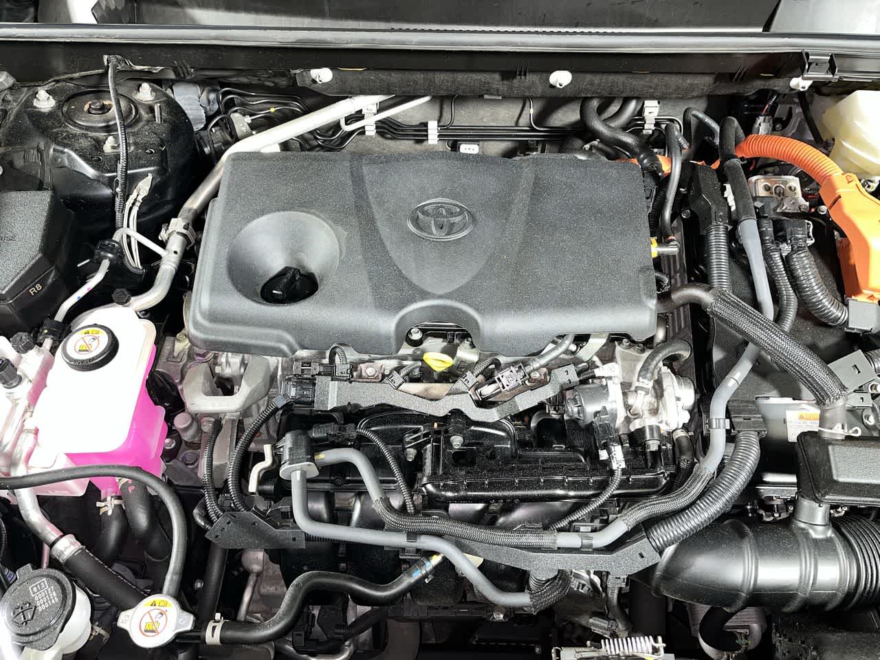 2023 Toyota RAV4 Hybrid XLE Premium