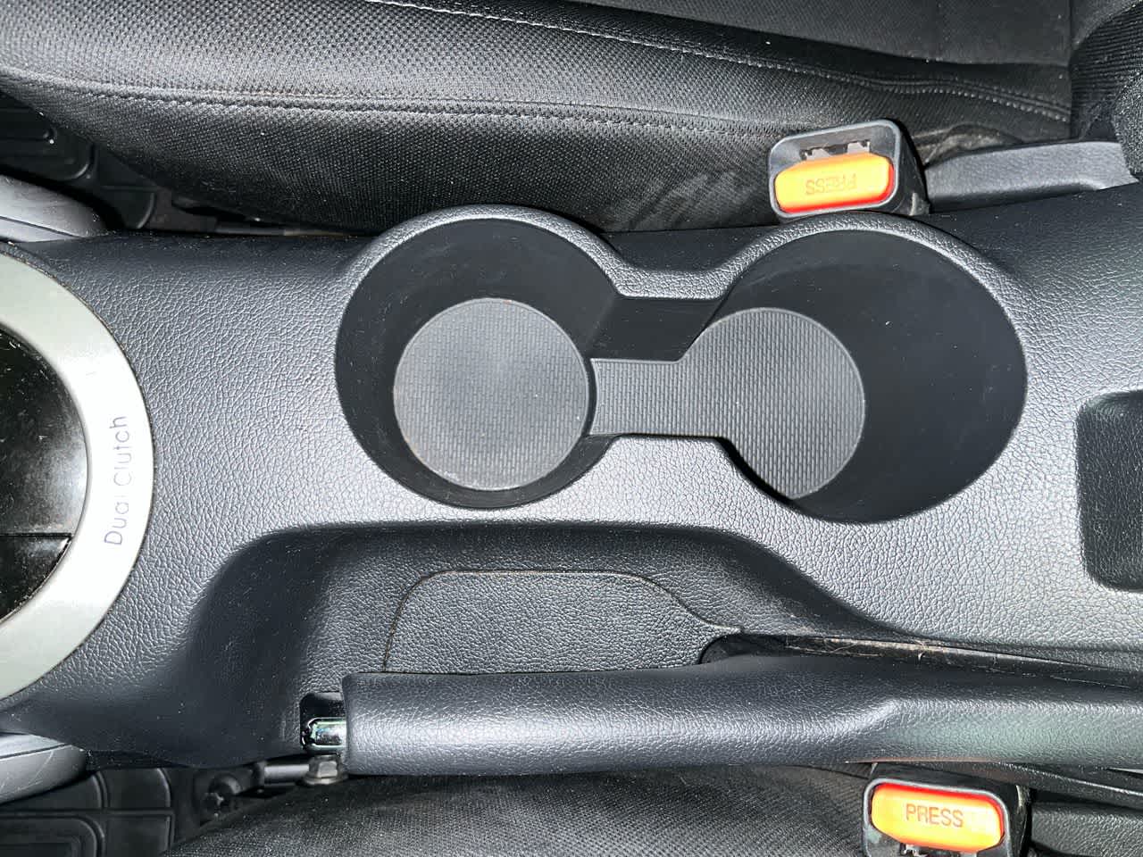 2015 Hyundai Veloster 3dr Cpe Auto