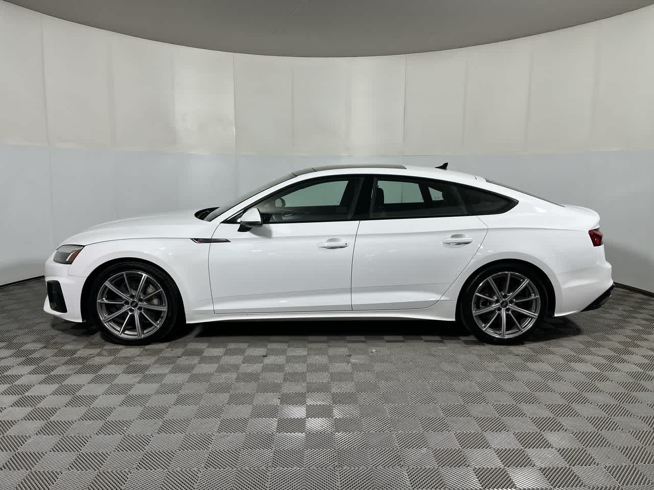 2025 Audi A5 Sportback S line Premium