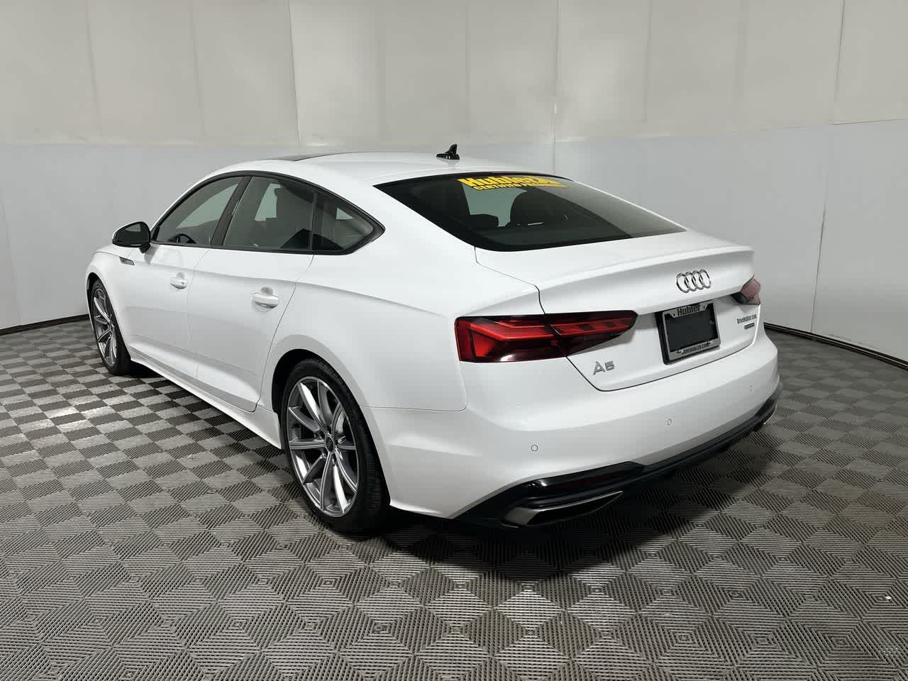 2025 Audi A5 Sportback S line Premium