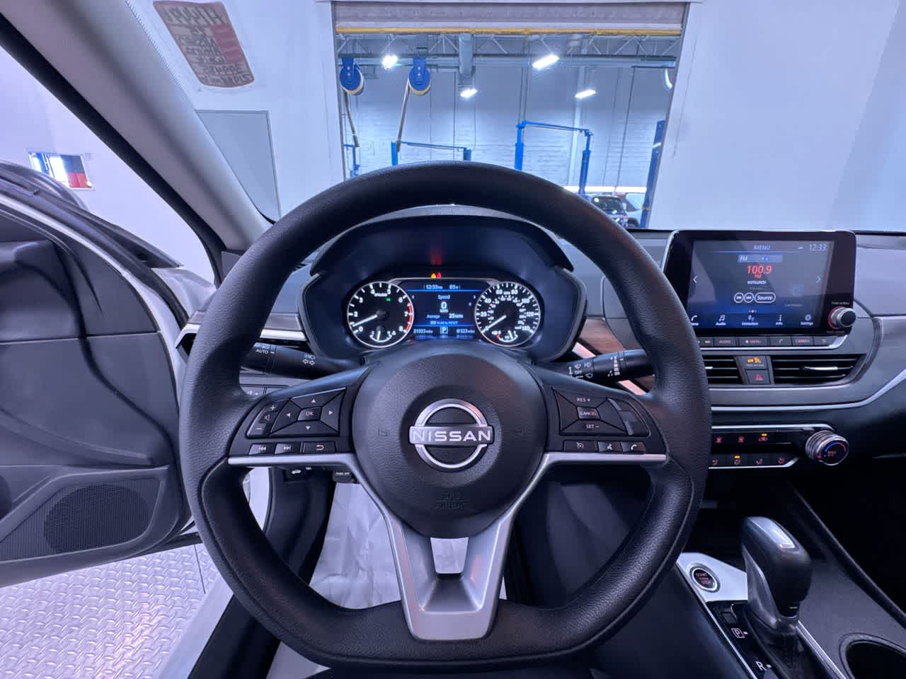 2025 Nissan Altima SV