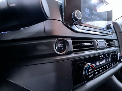 2025 Nissan Pathfinder S