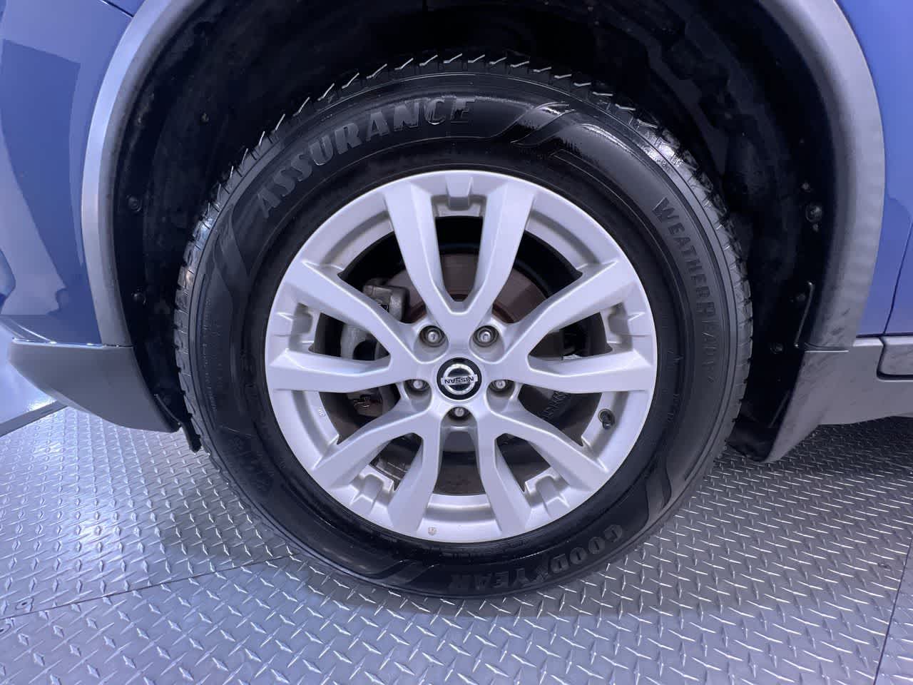 2020 Nissan Rogue SV