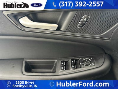 2022 Ford Edge SE